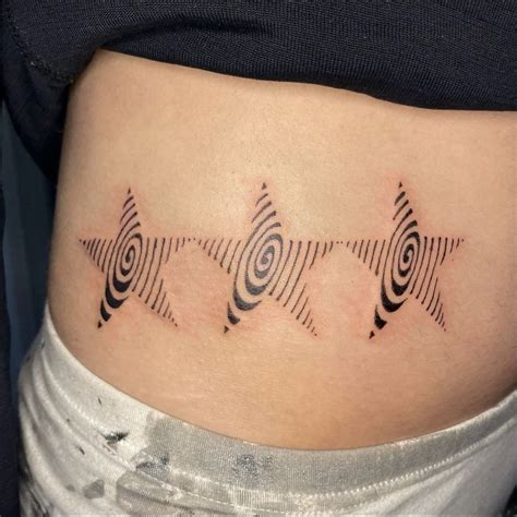 15 Tattoos ideas | emo star tattoos, star tattoos y2k, tatuaje de estrella