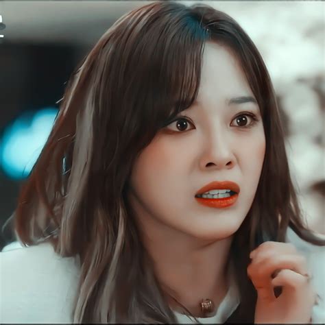 Shin Ha Ri | Bela
