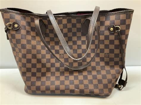 Louis Vuitton Purse | Live and Online Auctions on HiBid.com