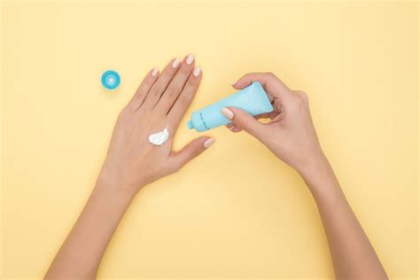 Estrogen Patch vs Cream: What's the Difference | Gard Wellness Solutions