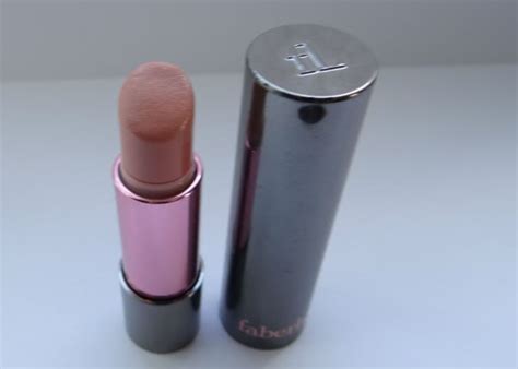 Губная помада faberlic Secret Rouge тон Нежный флер 4198 | Отзывы ...