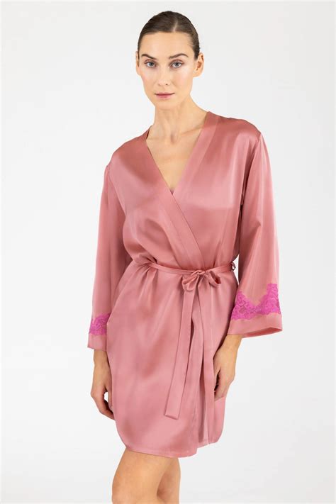 MORGAN ICONIC SHORT SILK ROBE – Expect Lace