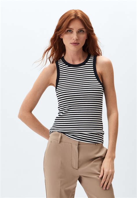 Майка Tommy Hilfiger, цвет: мультиколор, RTLADL260101 — купить в ...