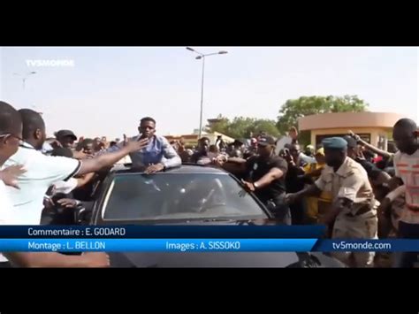 (vidéo) : Mamoudou Gassama accueilli en héros au Mali