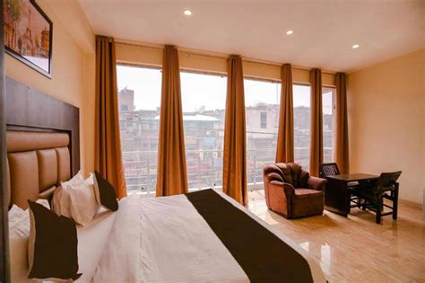 HOTEL THE KIARA AT DELHI AIRPORT NEW DELHI