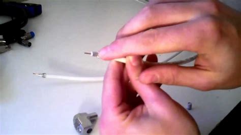 Montering af antennestik - YouTube