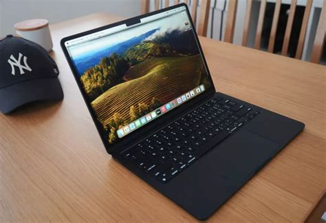 Apple M3 MacBook Air review (13 inch, 2024) – Pickr