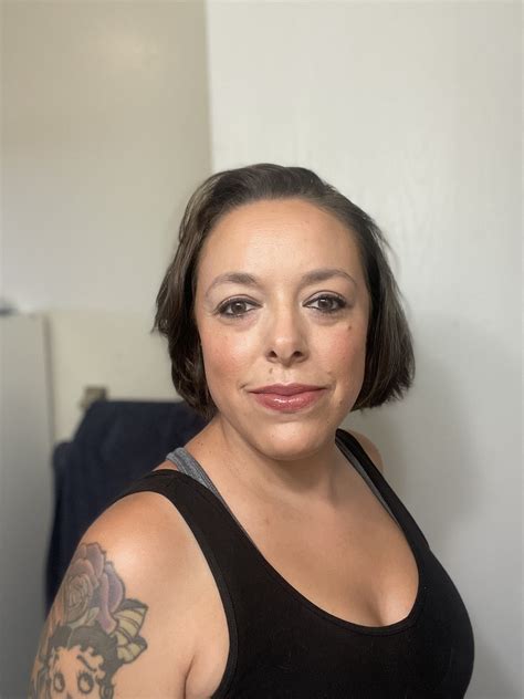 Helena Hernandez
