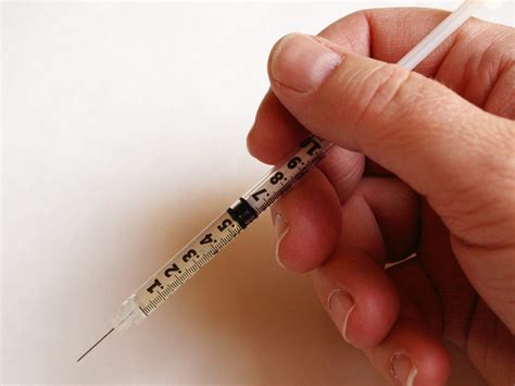 Are B12 Lipotropic Injections Effective for Weight Loss? - HubPages