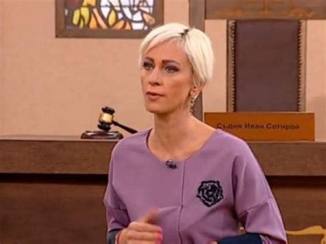 Сбогувайте се с тази любима водеща, напуска завинаги Съдебен спор