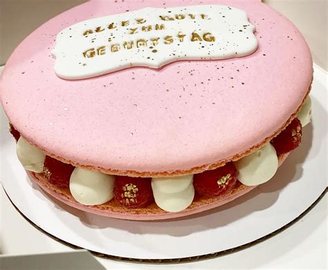 Giant Macaron | Macaron Boutique