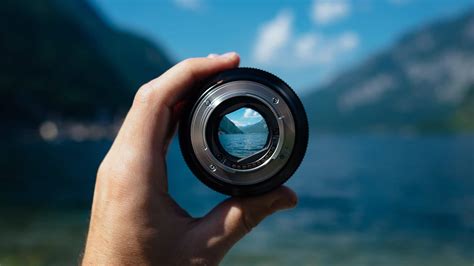What is Shallow Depth of Field? Definitions and Examples
