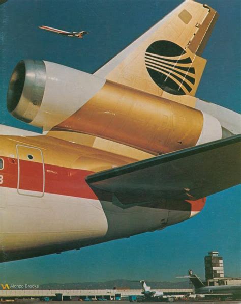 Continental DC-10 at LAX - Vintage Airliners