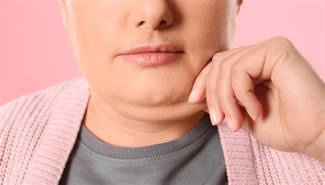 Best Double Chin Exercises: Tone Your Jawline Naturally