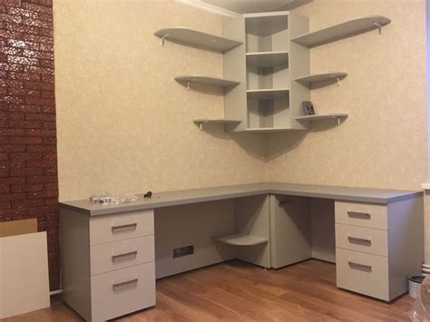 Столы для кабинета,офиса.