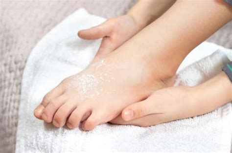 how to get rid of feet smell