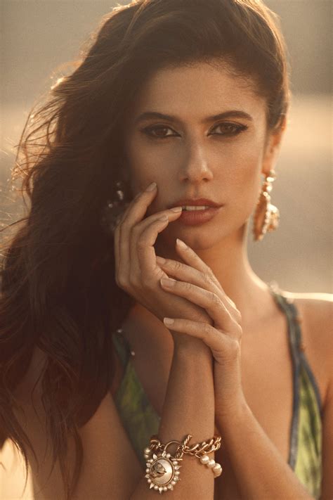 Bold Beauty: Inès Trocchia