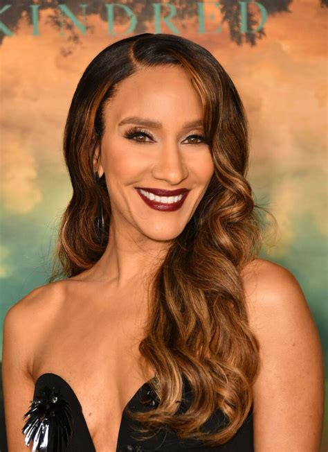 Sophina Brown | Doblaje Wiki | Fandom