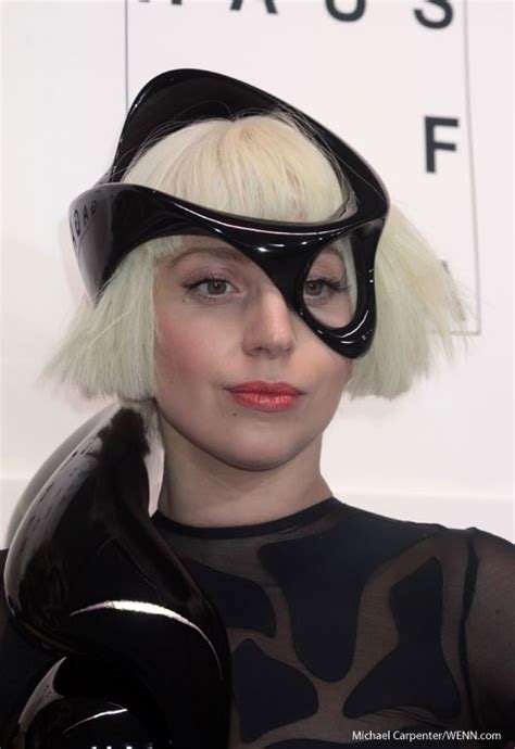 Abramovic method: How Lady Gaga deals with stress by separating rice ...