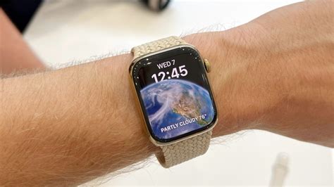 Apple Watch 8 serisi özellikleri ve Türkiye satış fiyatı