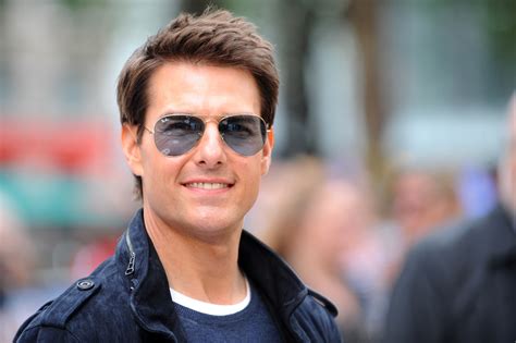 Tom Cruise's Smile: Is His Perfect Middle Tooth All Natural? A Deep Dive. Image 18