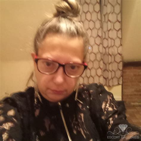 Janeen (55) - Escort Dame in Rochester NY