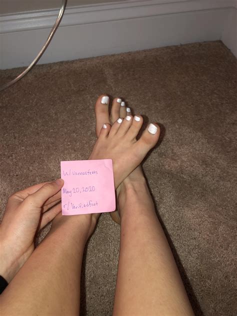 Verify me : VerifiedFeet
