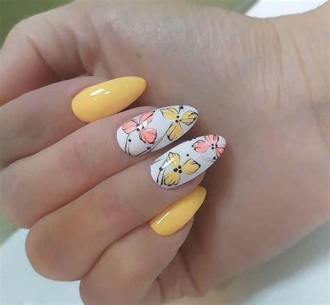 Пин от пользователя Iva на доске manicure ideas | Красивые ногти ...