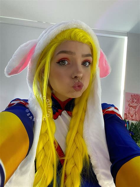 peachtot🌩🍭🍌🍑 on Twitter: "All Might selfies 💪🏼😳 #allmightcosplay #