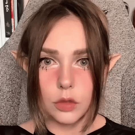 Alinarin Rinrin GIF - Alinarin Rin Rinrin - Discover & Share GIFs