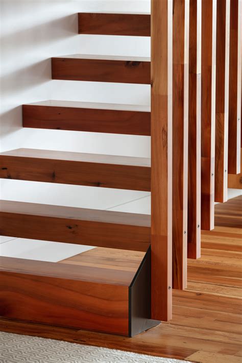 escalera jose gutierrez