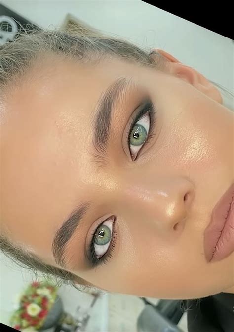 Пин от пользователя Seray на доске Makeup | Идеи макияжа, Выходной ...