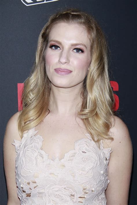 BARBARA DUNKELMAN at The Heroes After Dark Panel at New York Comic-con