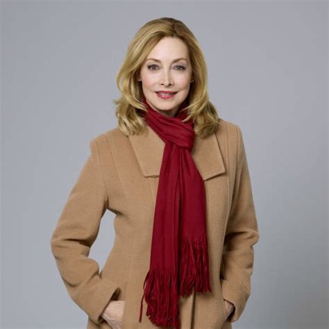 Jodie Sweetin as Cate on Merry & Bright