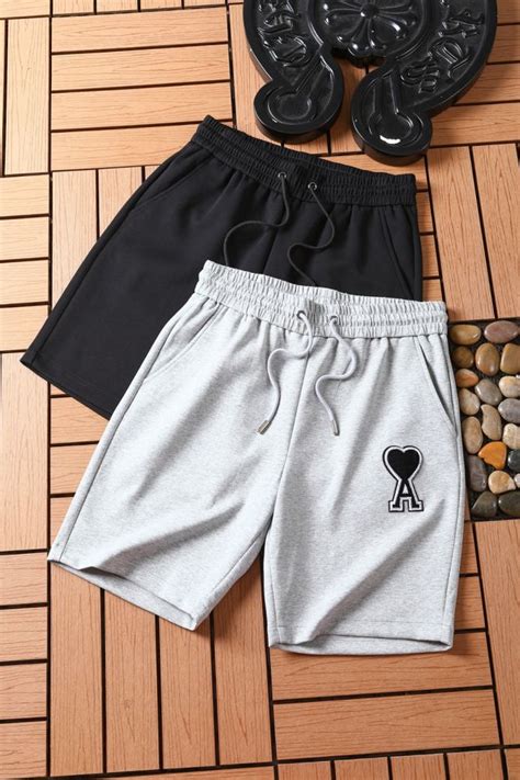 Шорты мужские Ami купить за 4813 грн в магазине UKRFashion. Товары ...