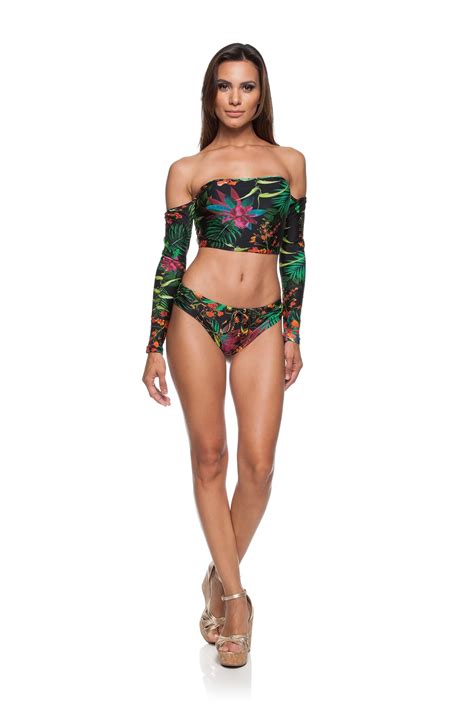 Flamboyant | Beachwear on Behance