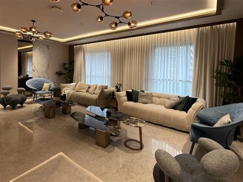 exclusive bhk apartments  bkc luxury homes  mumbai