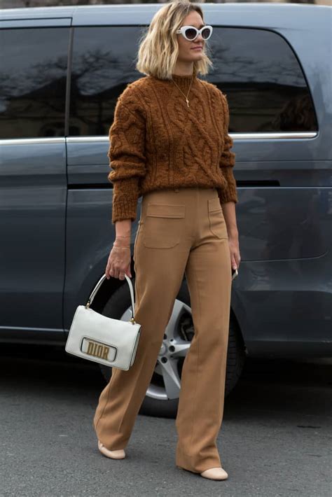 12 Amazing Colors to Wear with Brown
