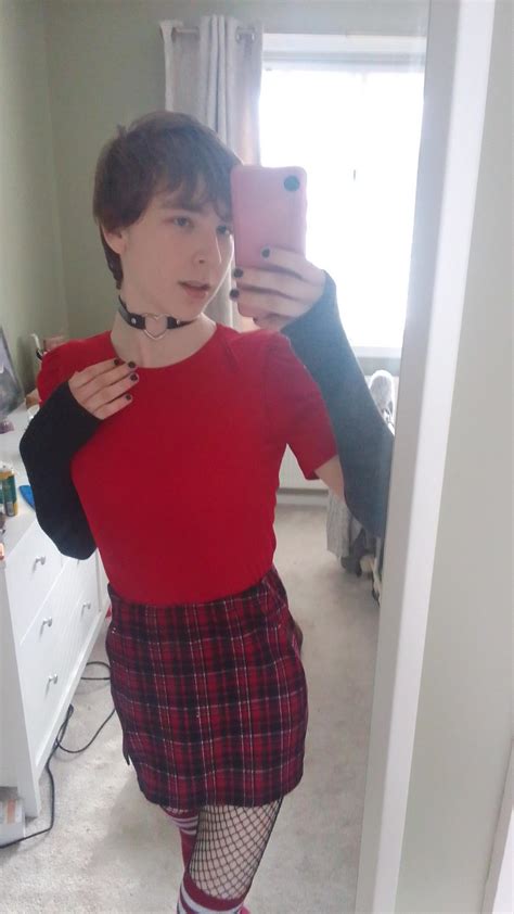 Femboy sky (u/Aromatic-Dig930) - Reddit