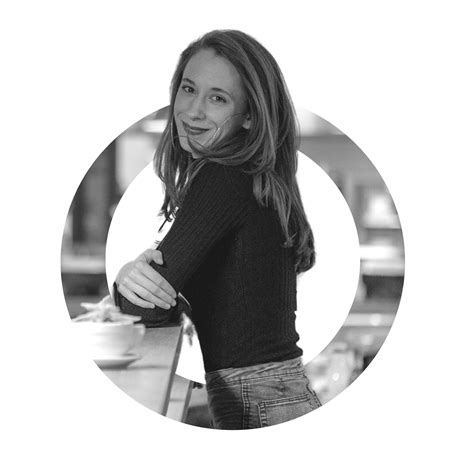 H.Teodóra - kreatív koordinátor