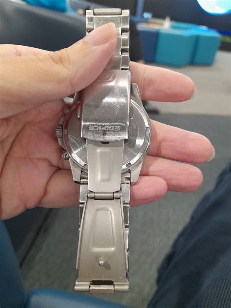 Casio Edifice EFR-526, Men's Fashion, Watches & Accessories, Watches on ...