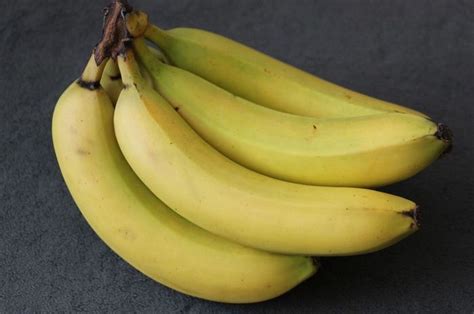 Bakal Melongo, Kalau Tahu Cuma Kunyah 2 Pisang Tiap Hari Bisa Bikin ...