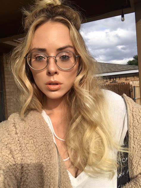 TW Pornstars - 2 pic. Alysha Nett. Twitter. selfies at sunset. 12:32 AM