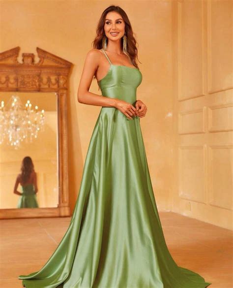 Light Green Long Dress, Women's Fashion, Dresses & Sets, Evening ...
