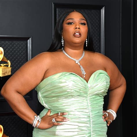 Lizzo Teases Her New Song With a Butt-Tattoo Reveal—See Video | Glamour