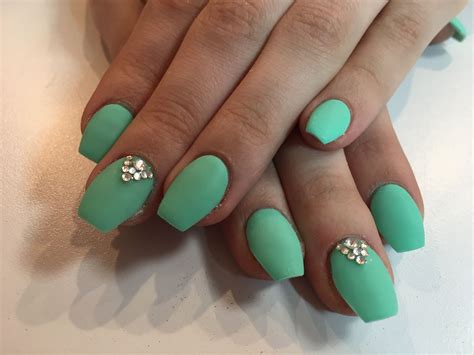 Mint green matte coffin nails | Mint green nails, Green nails, Coffin