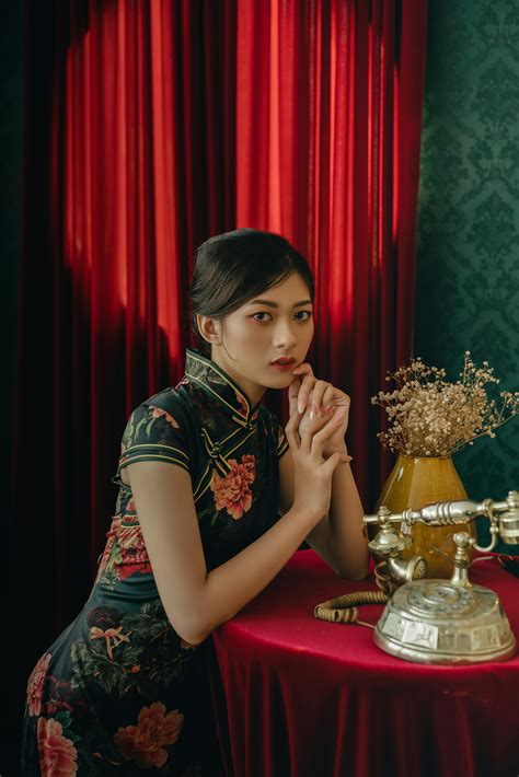 Met+Art+Models Photos, Download The BEST Free Met+Art+Models Stock