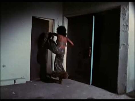 Kentucky Fried Movie (cleopatra schwartz) - YouTube