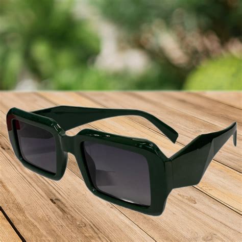 Очки солнцезащитные женские пластик LB Polarized 8268 23-143 C4 зеленые ...
