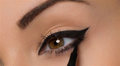 Все виды стрелок и подводки глаз в уроках от Make Up For Ever ...